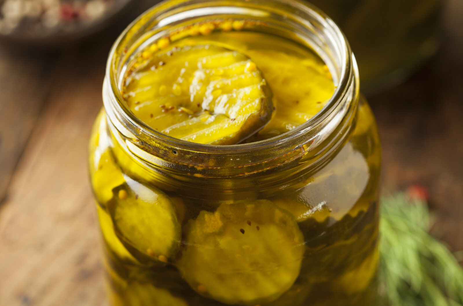 How to Pickle Cucumbers - Make Fast, Easy & Tasty Pickles!