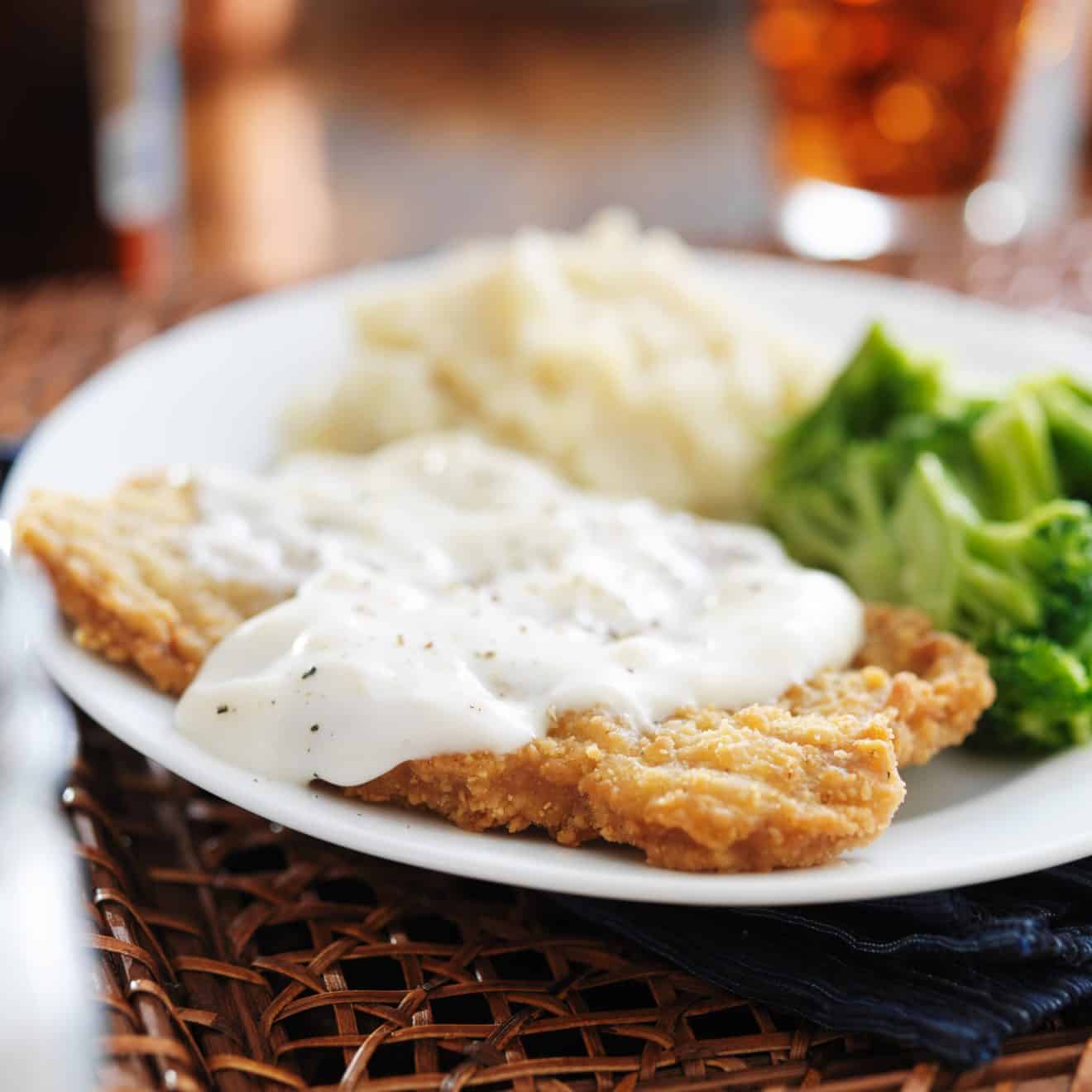 vegan-chicken-fried-steak-southern-eats-goodies