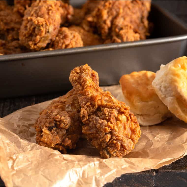 Southern Crispy Fried Chicken Recipe Southern Eats And Goodies